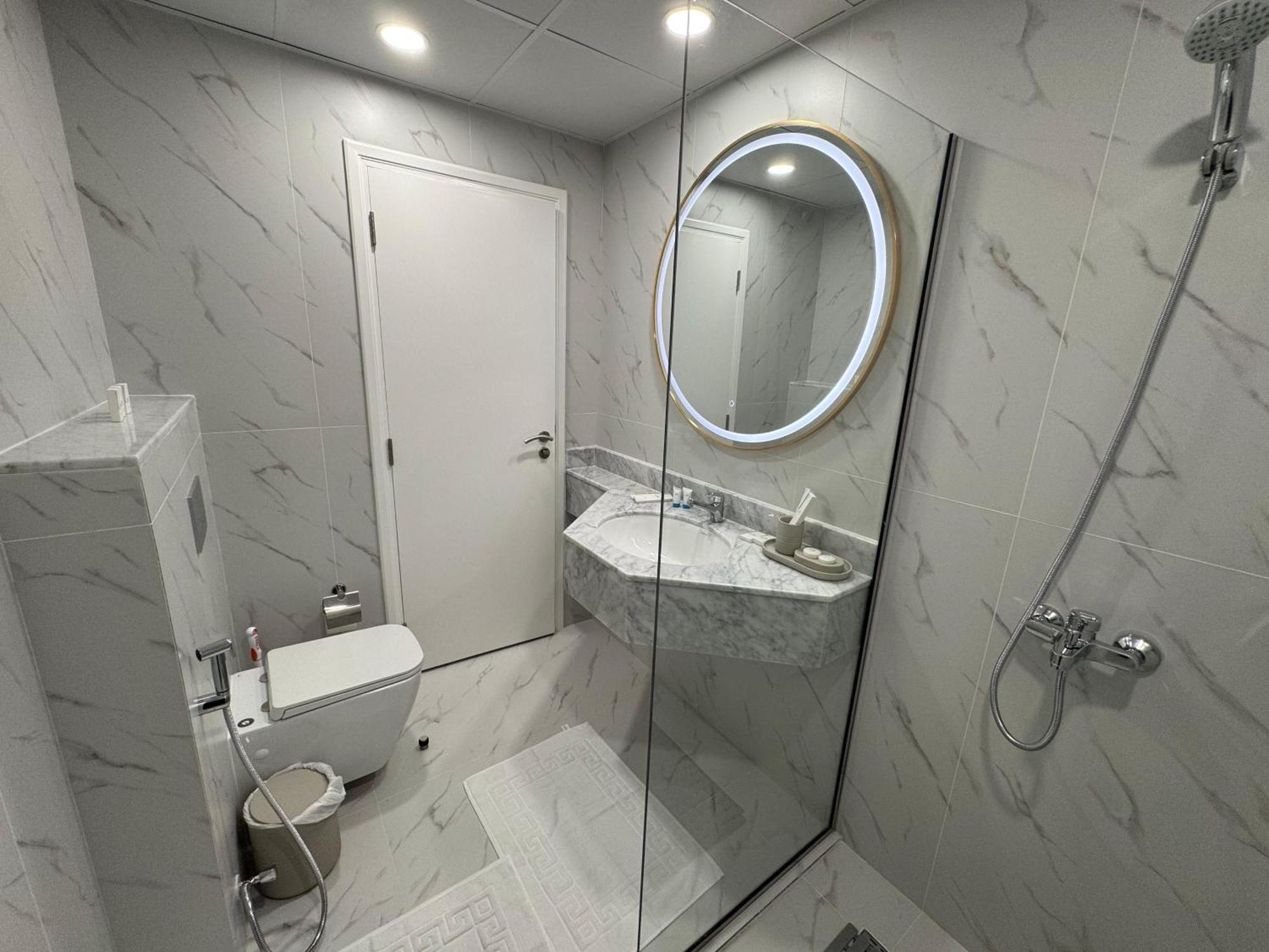 Apartment Icon Tower 1 , Jlt 1bhk Dubai