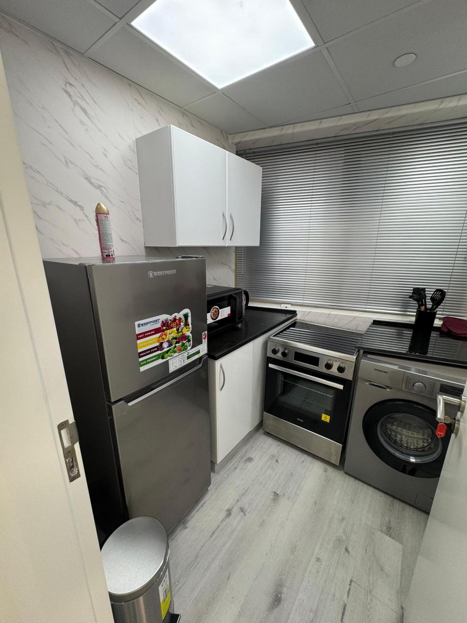 Icon Tower 1 , Jlt 1bhk * Dubai